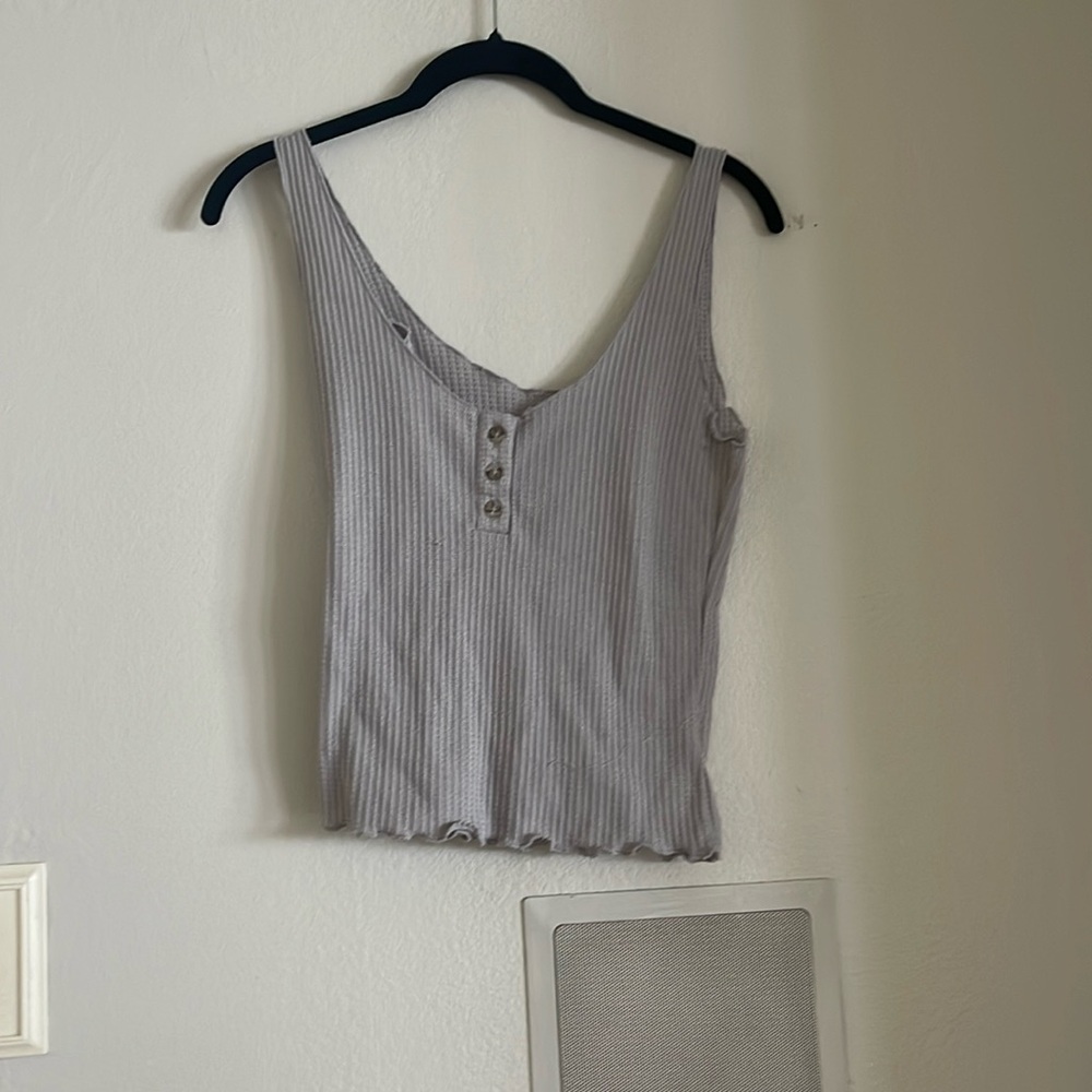 Grey tank top